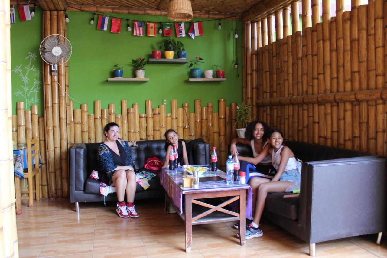 بيت شباب La Casa De Bamboo إِكا المظهر الخارجي الصورة